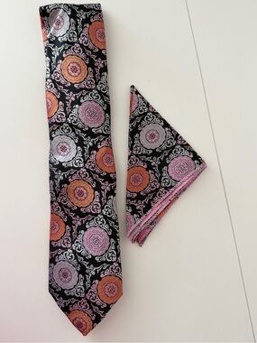 Bruno Conte Silk Tie & Pocket Square Set Black Pink Coral Medallion Paisley